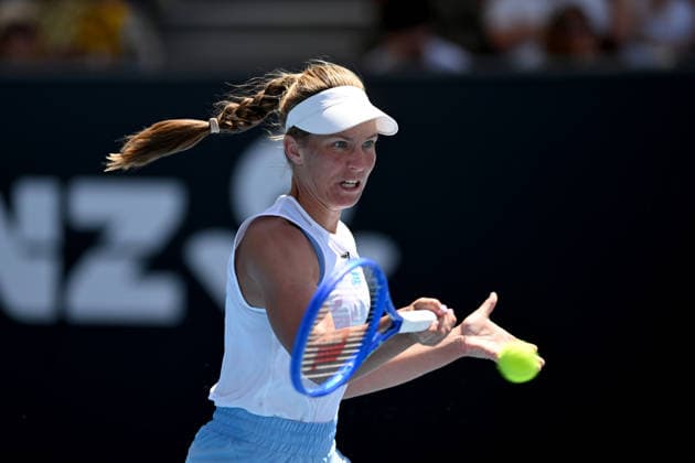 TENNIS AUSTRALIAN OPEN, Maddison Inglis of Australia in action during the Women™s 2nd round match against Laura Siegemund of Germany on day 5 of the 2026 Australian Open tennis tournament at Melbourne Park in Melbourne, Wednesday, January 22, 2026. ( NO ARCHIVING MELBOURNE VICTORIA AUSTRALIA  Copyright: xLUKASxCOCHx 20260122128969181758