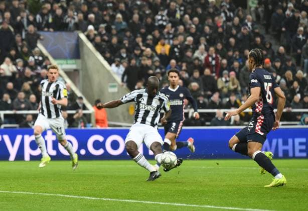 Yoane Wisse of Newcastle United scores their first goal Newcastle United v PSV Eindhoven, UEFA Champions League, Group Stage, Football, St James Park, Newcastle, UK - 21 Jan 2026Newcastle St James Park United Kingdom EDITORIAL USE ONLY No use with unauthorised audio, video, data, fixture lists, club league logos or live services. Online in-match use limited to 120 images, no video emulation. No use in betting, games or single club league player publications. Copyright: xRichardxLee Shutterstockx 16348359cc