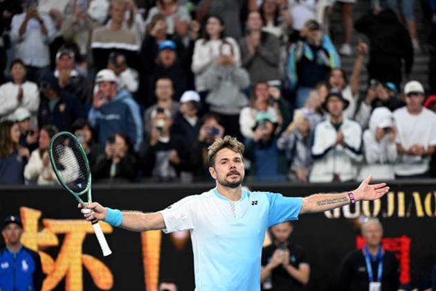 TENNIS AUSTRALIAN OPEN, Stan Wawrinka of Switzerland celebrates match point during the Men™s 2nd round match against Arthur Gea of France on day 5 of the 2026 Australian Open tennis tournament at Melbourne Park in Melbourne, Wednesday, January 22, 2026. ( NO ARCHIVING MELBOURNE VICTORIA AUSTRALIA  Copyright: xJAMESxROSSx 20260122181372095261