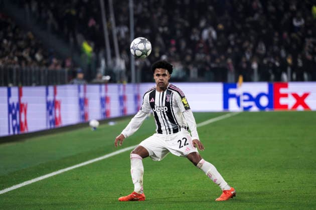 Juventus FC v SL Benfica - UEFA Champions League Weston McKennie of Juventus FC in action during the UEFA Champions League 2025 26 league phase football match between Juventus FC and SL Benfica. Turin Italy Copyright: xNicolòxCampox