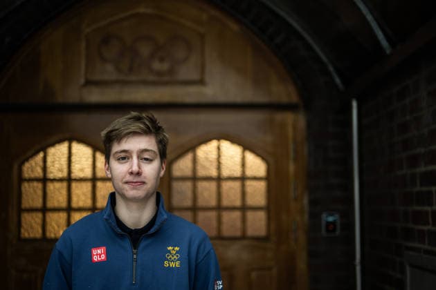260122 Elis Lundholm, puckelpist, poserar för ett porträtt under en presskonferens anordnad av Svenska Olympiska KommittÃ n den 22 januari 2026 i Stockholm. *** 260122 Elis Lundholm, puckelpist, poses for a portrait during a press conference organized by the Swedish Olympic Committee on 22 January 2026 in Stockholm  Copyright: JOHANNAxSÄLL BB260122BB762