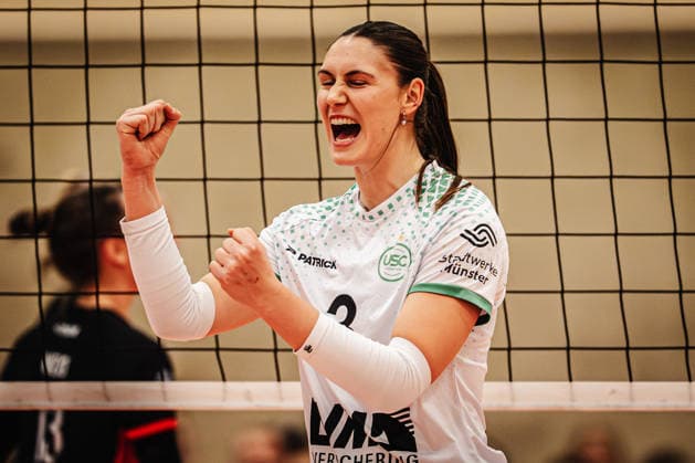 Volleyball Frauen Saison 2025 2026 Volleyball Bundesliga ETV Hamburger Volksbank Volleys vs. USC Münster 22.01.2026 Esther Spöler ( 3, USC Münster) jubelt Hamburg Sporthalle Hoheluft Hamburg Deutschland