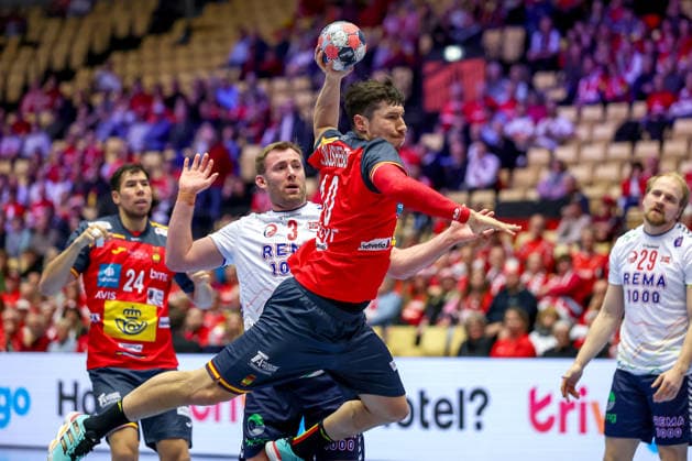 22.01.2026, Handball, Men s EHF EURO 2026, Spanien - Norwegen, Jyske Bank Boxen in Herning, Dänemark, Main Round: Alex Dujshebaev Dovichebaeva (Espania 10) Dänemark