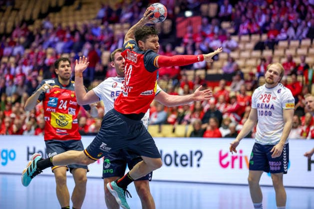 22.01.2026, Handball, Men s EHF EURO 2026, Spanien - Norwegen, Jyske Bank Boxen in Herning, Dänemark, Main Round: Alex Dujshebaev Dovichebaeva (Espania 10) Dänemark