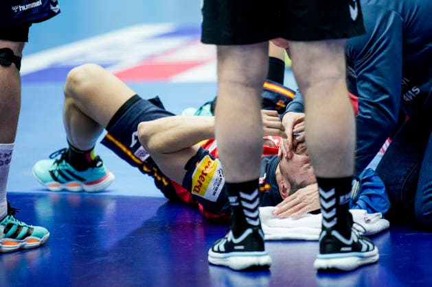Handball European Championship 2026 Spain Norway Herning, Denmark 20260122 Spain s Alex Dujshebaev lies down during the European Championship handball match between Spain and Norway at the Boxen arena in Herning Photo Stian Lysberg Solum NTB Herning Denmark EDITORIAL USE ONLY RESTRICTED USE FOR BETTING COMPANIES  Copyright: xStianxLysbergxSolumx xNTBx