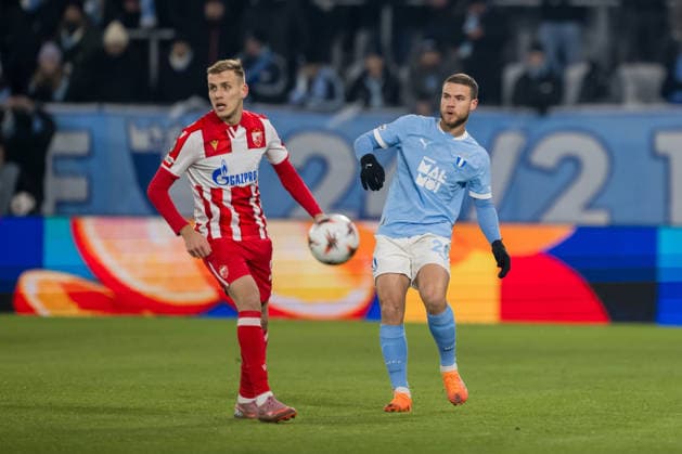 260122 Vasilije Kostov of Crvena Zvezda and Gabriel Busanello of Malmö FF during the UEFA Europa League football match between Malmö FF and Crvena Zvezda on January 22, 2026 in Malmö. Photo: Petter Arvidson BILDBYRAN kod PA PA1132 fotboll football soccer fotball uefa europa league europa league malmö ff crvena zvezda bbeng röda stjärnan Copyright: PETTERxARVIDSON BB260122PA091