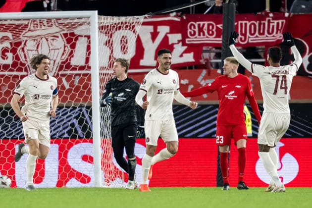 , 260122 Martin Erlic celebrates after 0-1 during the UEFA Europa League football match between Brann and Midtjylland on January 22, 2026 in Bergen. Photo: Marius Simensen BILDBYRAN COP 238 MM0054 bbeng fotboll football soccer fotball uefa europa league brann midtjylland jubel Copyright: MARIUSxSIMENSEN BB260122ZB014