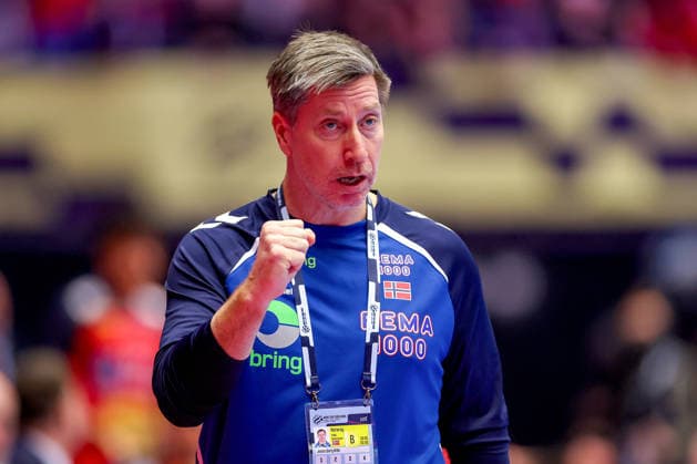 22.01.2026, Handball, Men s EHF EURO 2026, Spanien - Norwegen, Jyske Bank Boxen in Herning, Dänemark, Main Round: Headcoach Jonas Liberg Wille (Norway hc) gestikulierend am Spielfeldrand Dänemark