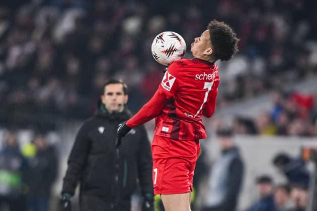 Derry Scherhant (SC Freiburg) controls the Ball during the UEFA Europa League 2025 26 League Phase MD7 match between SC Freiburg and Maccabi Tel-Aviv FC at Stadion am Wolfswinkel on January 22, 2026 in Freiburg im Breisgau, Germany. (Photo by Harry Langer DeFodi Images) -