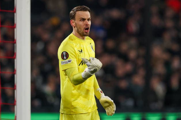 2026-01-22 Feyenoord v SK Sturm Graz - UEFA Europa League, League phase, MD7 ROTTERDAM, NETHERLANDS - JANUARY 22: Goalkeeper Timon Wellenreuther of Feyenoord coaches his team mates during the UEFA Europa League, League phase, MD7 match between Feyenoord and SK Sturm Graz at Stadion Feijenoord on January 22, 2026 in Rotterdam, Netherlands. Rotterdam Stadion Feijenoord Netherlands Content not available for redistribution in The Netherlands directly or indirectly through any third parties. Copyright: xHansxvanxderxValkx