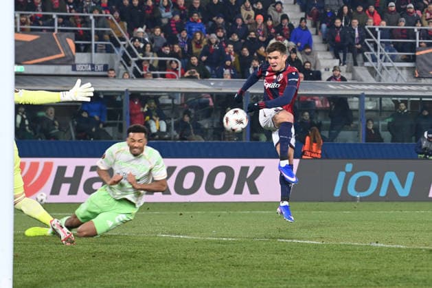 Thijs Dallinga (Bologna Fc) good chance during Bologna FC vs Celtic FC, Football Europa League match in Bologna, Italy, January 22 2026  Copyright: xGianlucaxRicci IPAxSportx xipa-agency.netx xx IPA_70425225 IPA_Agency_IPA70425225
