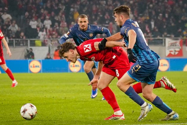 Fussball UEFA Europa League 2025 26, 7. Spieltag - SC Freiburg vs Maccabi Tel Aviv - Europa-Park-Stadion (Freiburg): Maximilian Eggestein (SC Freiburg, 08) Copyright: xJOERANxSTEINSIEKx