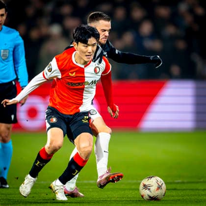 SC Feyenoord Rotterdam midfielder Inbeom wang, SK Sturm Graz midfielder Tomi Horvat during the match SC Feyenoord Rotterdam vs SK Sturm Graz at the for the Europa League - League phase - Matchday 7 season 2025-2026 in ROTTERDAM, Netherlands on 22 january 2026, (photo by Marcel van Dorst EYE4images DeFodi Images) -