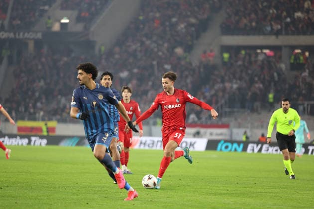 22.01.2026, xrekx, Fussball UEFA Europa League, SC Freiburg - Maccabi Tel Aviv v.l. Max Rosenfelder (SC Freiburg) (DFL DFB REGULATIONS PROHIBIT ANY USE OF PHOTOGRAPHS as IMAGE SEQUENCES and or QUASI-VIDEO) Freiburg