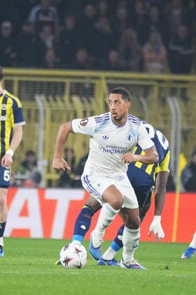 ISTANBUL, TURKEY - JANUARY 22: Youri Tielemans of Aston Villa during the UEFA Europa League 2025 26 League Phase MD7 match between Fenerbahce SK and Aston Villa FC at Fenerbahce Sükrü Saracoglu Spor Kompleksi Chobani Stadium on January 22, 2026 in Istanbul, Turkey. Istanbul Turkey Copyright: xSeskimphotox FBahce-AVilla-220126 (23)