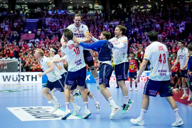 Handball European Championship, EM, Europameisterschaft 2026: Spain - Norway Herning, Denmark 20260122. Norway s Sander Sagosen celebrates after the European Championship handball match between Spain and Norway at the Boxen arena in Herning. Photo: Stian Lysberg Solum NTB Herning Denmark EDITORIAL USE ONLY. RESTRICTED USE FOR BETTING COMPANIES Ref:_SPO45evYRhIDT4.jpg *** Handball European Championship 2026 Spain Norway Herning, Denmark 20260122 Norway s Sander Sagosen celebrates after the European Championship handball match between Spain and Norway at the Boxen arena in Herning Photo Stian Lysberg Solum NTB Herning Denmark EDITORIAL USE ONLY RESTRICTED USE FOR BETTING COMPANIES  Copyright: xStianxLysbergxSolumx xNTBx
