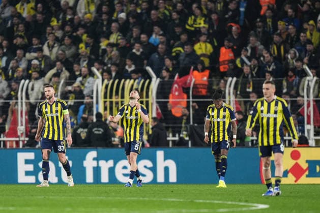 Fenerbahce v Aston Villa - UEFA Europa League ISTANBUL, TURKIYE - JANUARY 22: Players of Fenerbahce get upset after conceding a goal during the UEFA Europa League week 7 football match between Fenerbahce and Aston Villa at Chobani Stadium in Istanbul, Turkiye, on January 22, 2026. Cemal Yurttas Anadolu Istanbul Turkey. Editorial use only. Please get in touch for any other usage.  Copyright: x2026xAnadoluxCemalxYurttasx