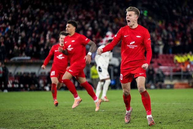 260122 Emil Kornvig of Brann celebrates after scoring 2-2 during the UEFA Europa League football match between Brann and Midtjylland on January 22, 2026 in Bergen. Photo: Marius Simensen BILDBYRAN COP 238 MM0054 bbeng fotboll football soccer fotball uefa europa league brann midtjylland jubel Copyright: MARIUSxSIMENSEN BB260122ZQ024