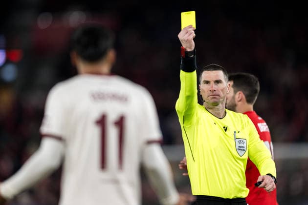 260122 Referee Georgi Kabakov during the UEFA Europa League football match between Brann and Midtjylland on January 22, 2026 in Bergen. Photo: Marius Simensen BILDBYRAN COP 238 MM0054 bbeng fotboll football soccer fotball uefa europa league brann midtjylland Copyright: MARIUSxSIMENSEN BB260122ZL022