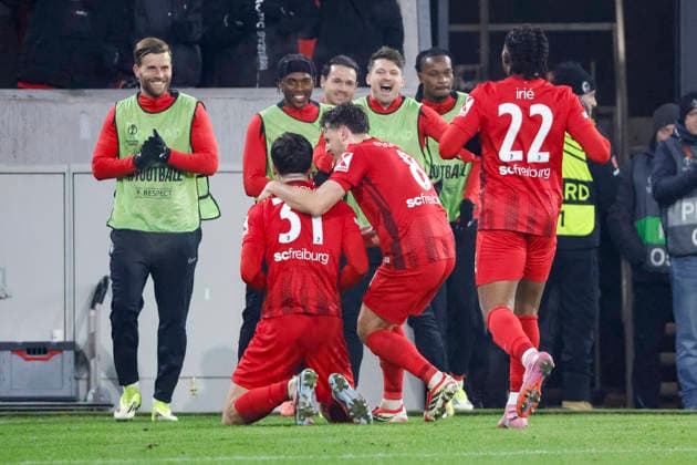 Torjubel SC Freiburg beim 1:0 durch Igor Matanovic (SC Freiburg, 31) , Deutschland, Fussball, UEFA Europa League, 7. Spieltag, 2025 2026, SC Freiburg vs. Maccabi Tel Aviv, Europa-Park Stadion, Freiburg im Breisgau, 22.01.2026 Freiburg im Breisgau Europa-Park Stadion Deutschland Copyright: xGrantxHubbsx