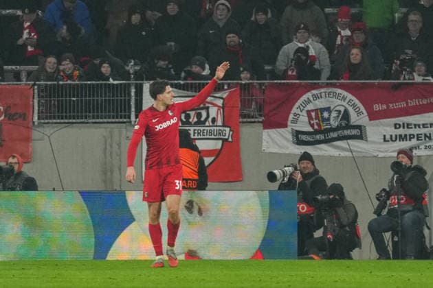 UEFA Europa League: SC Freiburg vs Maccabi Tel Aviv, 11.12.2026 Torjubel zum 1:0 durch Igor Matanovic (SC Freiburg, 31) UEFA Europa League: SC Freiburg vs Maccabi Tel Aviv, Europa-Park-Stadion, 11.12.2026 Copyright: xBEAUTIFULxSPORTS Boscox