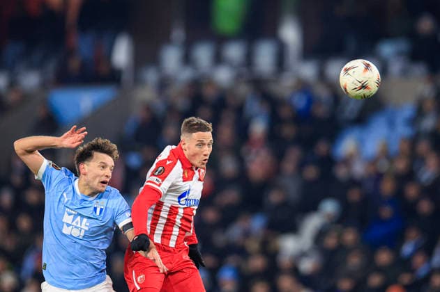 Malmö s Colin Rösler and Crvena Zvezda s Bruno Duarte during Thursday s Uefa Europa League football match between Malmö FF and Crvena Zvezda at Eleda Stadium in Malmö, Sweden, January 22, 2026. MALMÖ SWEDEN x10600x