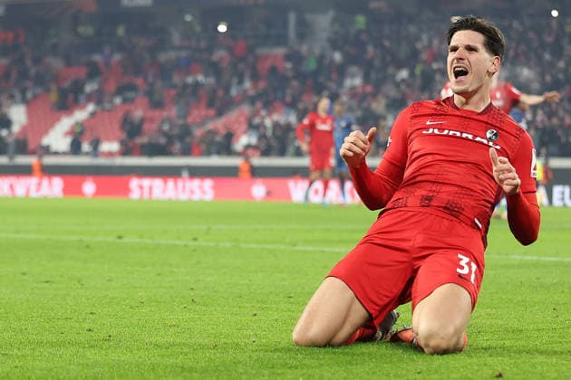 22.01.2026, xrekx, Fussball UEFA Europa League, SC Freiburg - Maccabi Tel Aviv v.l. Torjubel nach dem Tor zum celebrating the goal celebrate 1:0 durch Igor Matanovic (SC Freiburg) (DFL DFB REGULATIONS PROHIBIT ANY USE OF PHOTOGRAPHS as IMAGE SEQUENCES and or QUASI-VIDEO) Freiburg