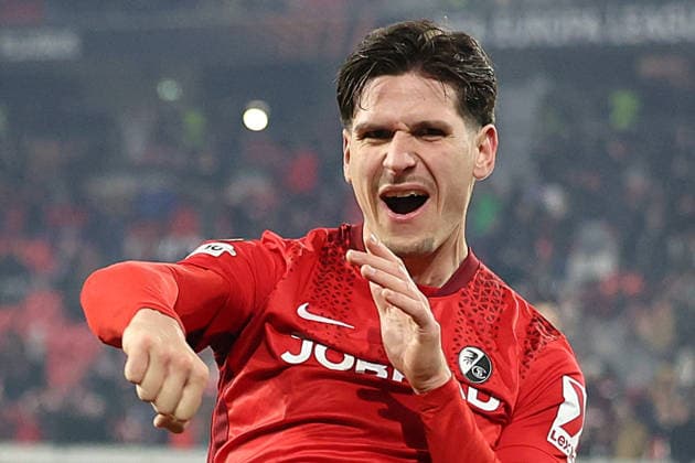 22.01.2026, xrekx, Fussball UEFA Europa League, SC Freiburg - Maccabi Tel Aviv v.l. Torjubel nach dem Tor zum celebrating the goal celebrate 1:0 durch Igor Matanovic (SC Freiburg) (DFL DFB REGULATIONS PROHIBIT ANY USE OF PHOTOGRAPHS as IMAGE SEQUENCES and or QUASI-VIDEO) Freiburg