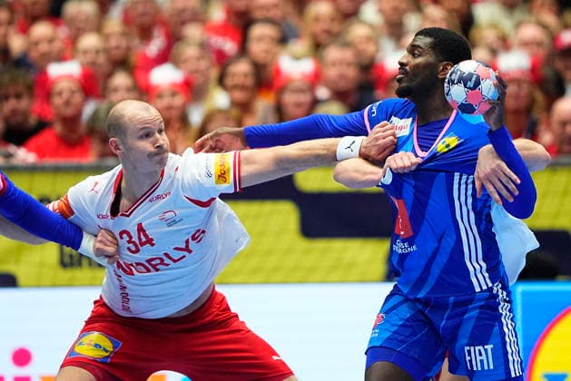 Men s European Handball Championship: Denmark - France France s Dika Mem and Denmark s Simon Hald during the EHF Euro 2026 Main Round Men s European Handball Championship match between Denmark and France at Jyske Bank Boxen in Herning, Thursday, January 22, 2026. (Photo: Bo Amstrup Scanpix 2026) , Herning Denmark Copyright: BoxAmstrupx spdk20260122-203819-L
