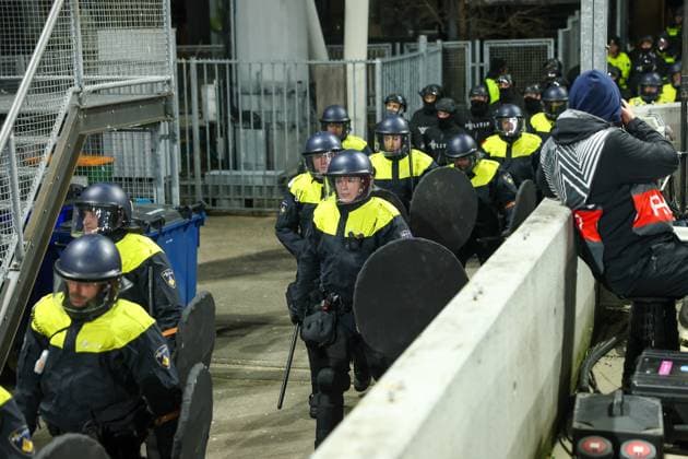 UTRECHT , 22-01-2026 , stadium Galgenwaard , season 2025 2026 , UEFA Europa League football , League phase matchday 7 , match between FC Utrecht and KRC Genk , Pictures shows , police, riot police Utrecht - Genk  x201001018x Copyright: