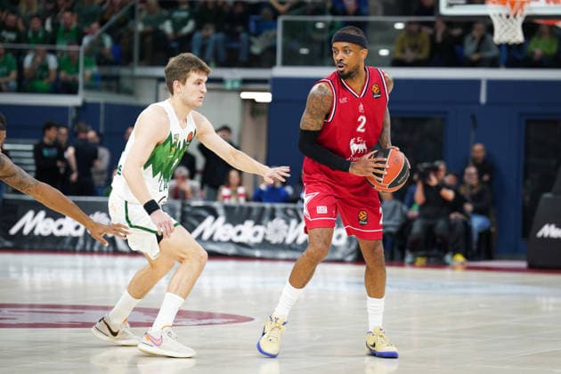 EA7 Emporio Armani Milano vs. Zalgiris Kaunas, pictured is Lorenzo Brown (EA7 Emporio Armani Milano)  Copyright: xSimonexLucarellix xipa-agency.netx xSimonexLucarellix IPA_Agency_IPA70428746
