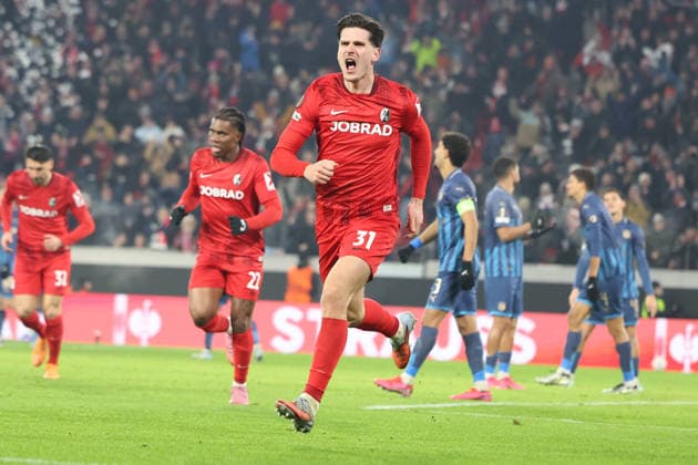 22.01.2026, xrekx, Fussball UEFA Europa League, SC Freiburg - Maccabi Tel Aviv v.l. Torjubel nach dem Tor zum celebrating the goal celebrate 1:0 durch Igor Matanovic (SC Freiburg) (DFL DFB REGULATIONS PROHIBIT ANY USE OF PHOTOGRAPHS as IMAGE SEQUENCES and or QUASI-VIDEO) Freiburg