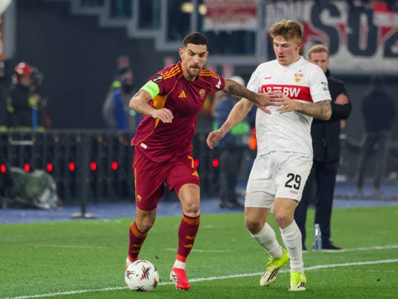 Roma vs Stoccarda Lorenzo Pellegrini (AS Roma) During the 2025 26 Europa League football match between Roma and Stuttgart on January 22, 2026 at the Stadio Olimpico in Rome. Photo: Roma stadio Olimpico Roma Italia Copyright: xFABIOxSASSOxFabioxSassox Roma Stoccarda2026_01_22Fabio Sasso4599