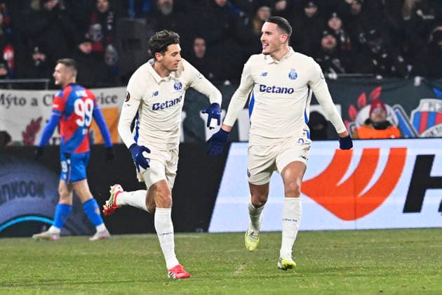 Deniz Gul (Porto), right, celebrates a goal in the European League of 7th round match Viktoria Plzen vs FC Porto, Pilsen, Czech Republic, January 22, 2026. (CTKxPhoto MiroslavxChaloupka) CTKPhotoP2026012210848  CTKPhotoP2026012210848
