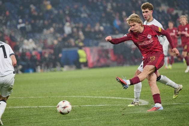 Salzburg, Österreich 22. Januar 2026: Europa League - 2025 2026 - RB Salzburg vs. FC Basel Im Bild: Frans Krätzig Kraetzig (RB) macht das Tor zum 3:0 Red Bull Arena