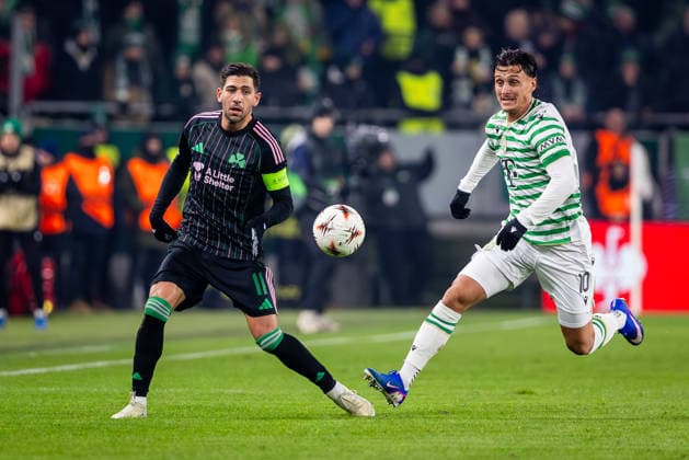 FERENCVAROS - PANATHINAIKOS Jonathan Levi of Ferencvaros and Tasos Bakasetas of Panathinaikos during the league phase of UEFA Europa league football match between Ferencvarosi TC and Panathinaikos FC. Groupama Arena, Ferencvaros Arena, Budapest, Hungary, January 22, 2026. Photo by Branislav Racko Copyright: xx 080A6228