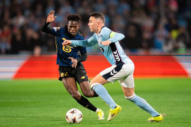 ESP: RC Celta - LOSC Lille. UEFA Europa League. Matchday 7. Iago Apas of RC Celta during the UEFA Europa League match, between RC Celta and LOSC Lille, Matchday 7, Balaidos Stadium on January 22, 2026 in Vigo, Spain. kpng Copyright: xPedroxMinax xPRESSINx PM_260122_CEL_LIL_017