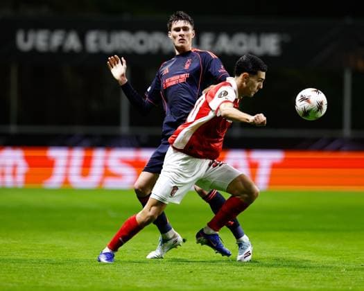 Diego Rodrigues of Sporting Braga and Nicolo Savona of Nottingham Forest Braga v Nottingham Forest, UEFA Europa League, Group Stage, Football, Braga Municipal Stadium, Braga, Portugal - 22 Jan 2026Braga Braga Municipal Stadium Portugal EDITORIAL USE ONLY No use with unauthorised audio, video, data, fixture lists, club league logos or live services. Online in-match use limited to 120 images, no video emulation. No use in betting, games or single club league player publications.  Copyright: xRubenxAlbarran Shutterstockx 16348423z