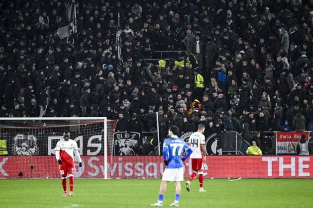 FC Utrecht s fans and pictured during a soccer game between Dutch soccer club FC Utrecht and Belgian KRC Genk, on Thursday 22 January 2026 in Utrecht, Netherlands, the seventh game (out of 8) in the league phase of the UEFA Europa League competition. TOM GOYVAERTS TomxGoyvaerts  x157813944x