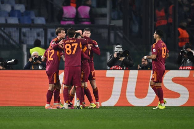 Niccolo Pisilli of A.S. Roma celebrates after scoring the goal of 1-0 during the UEFA Europa League phase day 7 football match between between A.S. Roma and VfB Stuttgart 1893 at the Olympic Stadium on January 22, 2026 in Rome, Italy.  Copyright: xDomenicoxCippitelli IPAxSportx xipa-agency.netx xx IPA_70431698 IPA_Agency_IPA70431698