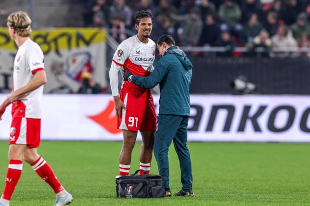 2026-01-22 FC Utrecht v KRC Genk - UEFA Europa League, League phase, MD7 UTRECHT, NETHERLANDS - JANUARY 22: Sebastien Haller of FC Utrecht during the UEFA Europa League, League phase, MD7 match between FC Utrecht and KRC Genk at Stadion Galgenwaard on January 22, 2026 in Utrecht, Netherlands. Utrecht Stadion Galgenwaard Netherlands Content not available for redistribution in The Netherlands directly or indirectly through any third parties. Copyright: xBenxGalx