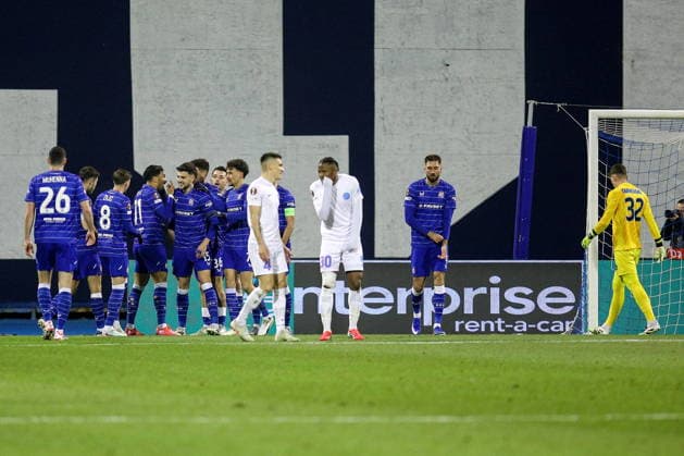 Zagreb, Craotia, 220126. Dinamo s players celebrate the goal during UEFA Europa league football match, 7th round, between Dinamo and FCSB at Maksimir stadium. Foto: Josip Bandic CROPIX Zagreb Croatia Copyright: xxJosipxBandicx xCROPIXx dinamo_fcsb70-220126