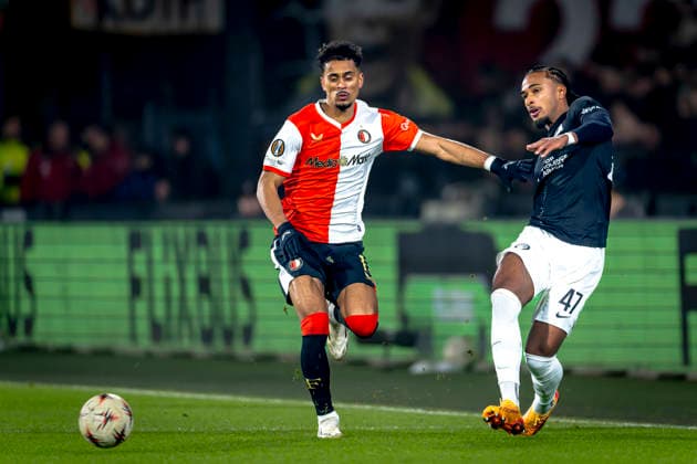 SC Feyenoord Rotterdam forwarder Goncalo Borges, SK Sturm Graz defender Emanuel Aiwu during the match SC Feyenoord Rotterdam vs SK Sturm Graz at the for the Europa League - League phase - Matchday 7 season 2025-2026 in ROTTERDAM, Netherlands on 22 january 2026, (photo by Marcel van Dorst EYE4images DeFodi Images) -