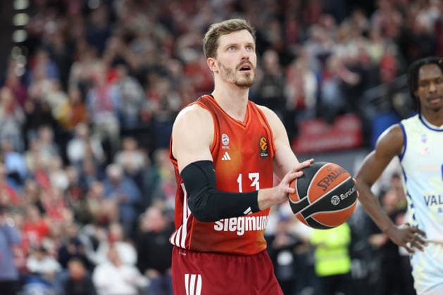 Andreas Obst (FC Bayern Basketball, 13), GER, FC Bayern Basketball vs. Valencia Basket, Basketball, Euroleague, 24. Spieltag, Saison 2025 2026, 22.01.2026, GER, FC Bayern Basketball vs. Valencia Basket, Basketball, Euroleague, 24. Spieltag, Saison 2025 2026, 22.01.2026 Muenchen Copyright: xEibner-Pressefoto JennixMaulx EP_JML
