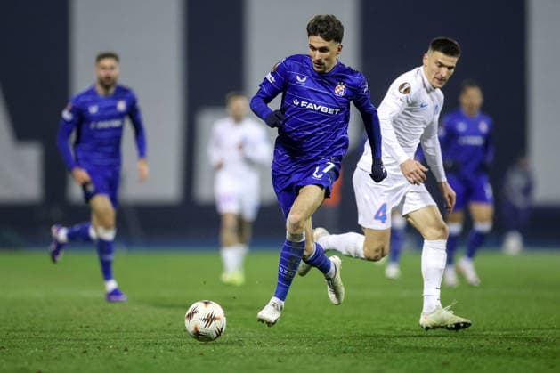 GNK Dinamo v Fotbal Club FCSB - UEFA Europa League 2025 26 League Phase MD7 ZAGREB, CROATIA - JANUARY 22: Dejan Ljubicic of Dinamo controls the ball during the UEFA Europa League 2025 26 League Phase MD7 match between GNK Dinamo and Fotbal Club FCSB at Stadion Maksimir on January 22, 2026 in Zagreb, Croatia.  IgorxKralj PIXSELL