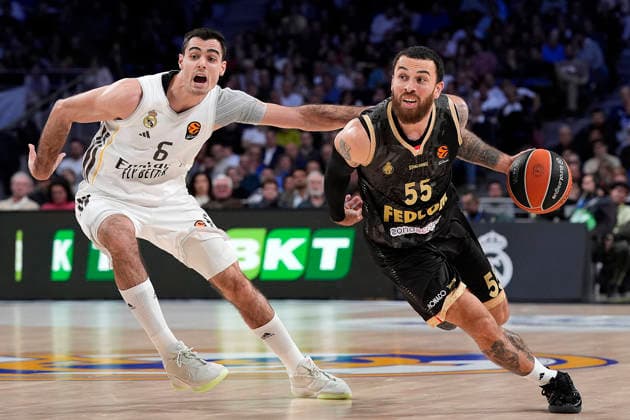 Real Madrid s Alberto Abalde (l) and AS Monaco s Mike James during Euroleague Regular Season Round 24 match. January 22, 2026. (20260122274)