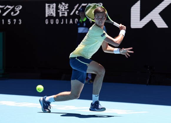 Fabian Marozsan during his third round match Australian Open tennis tournament, Day Six, Melbourne Park, Australia - 23 Jan 2026Melbourne Melbourne Park Victoria (VIC) Australia  Copyright: xEllaxLing Shutterstockx 16380452ck