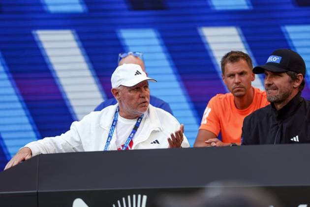 Alexander Zverev Sr. Australian Open tennis tournament, Day Six, Melbourne Park, Australia - 23 Jan 2026Melbourne Melbourne Park Victoria (VIC) Australia  Copyright: xEllaxLing Shutterstockx 16380452dw
