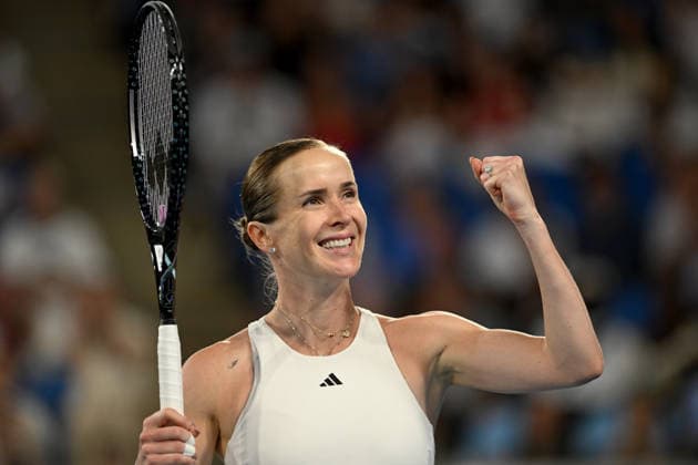 TENNIS AUSTRALIAN OPEN, Elina Svitolina of Ukraine celebrates match point during the Women™s 3rd round match against Diana Shnaider of Russia on day 6 of the 2026 Australian Open tennis tournament at Melbourne Park in Melbourne, Friday, January 23, 2026. ( NO ARCHIVING MELBOURNE VICTORIA AUSTRALIA  Copyright: xLUKASxCOCHx 20260123142745530205