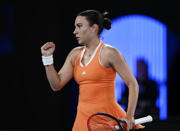 (260123) -- MELBOURNE, Jan. 23, 2026 -- Elena-Gabriela Ruse celebrates scoring during the women s singles 3rd round match between Elena-Gabriela Ruse of Romania and Mirra Andreeva of Russia at the Australian Open tennis tournament in Melbourne, Australia, Jan. 23, 2026. (Photo by Xinhua) (SP)AUSTRALIA-MELBOURNE-TENNIS-AUSTRALIAN OPEN-WOMEN S SINGLES WangxShen 